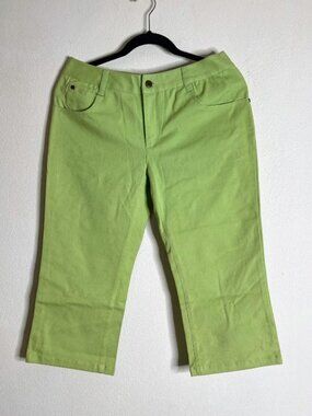 #0005(36343) Avocado Green Cropped Trousers